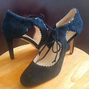 New! Nine West Hypatia Scalloped Mary Janes Heels (Size 7)
